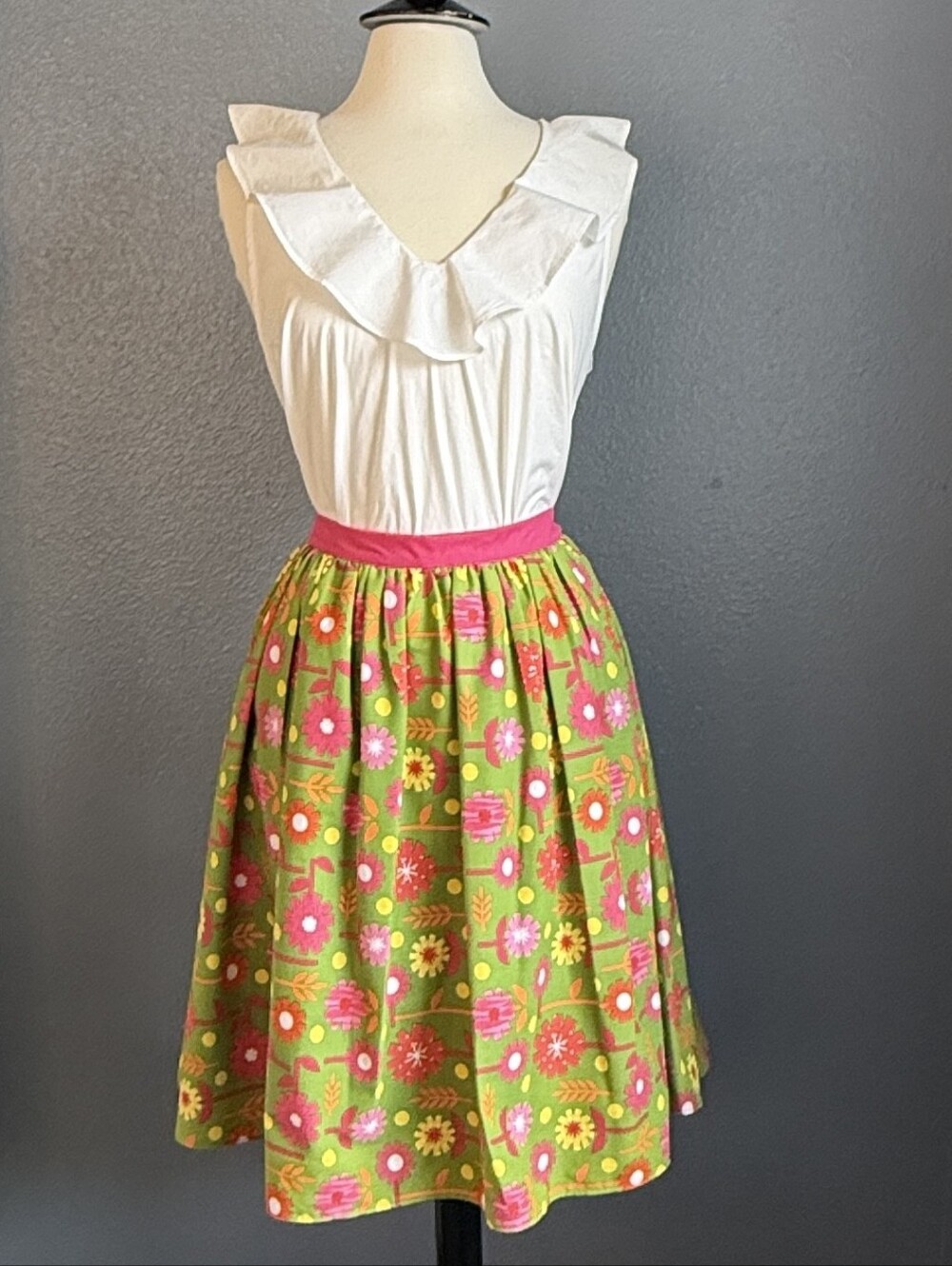 Fox & Shrew Floral A-Line Skirt with Pink Waistband Size 10